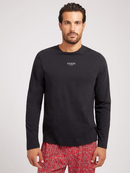 Set De Pijamale Albe Cu Imprimeu Cu Logo Multi Guess