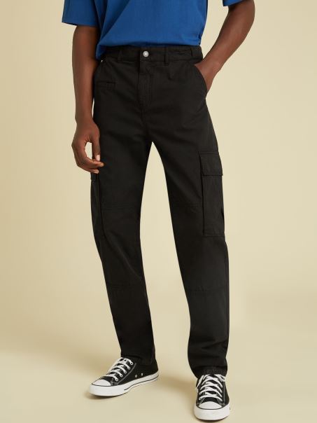 Pantalon Subțire Cu Buzunare Tip Cargo Guess Black