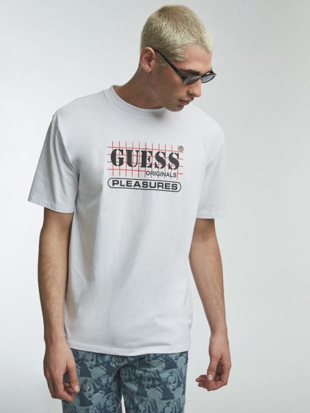 Guess Tricou Alb Cu Logo în Față Nouă