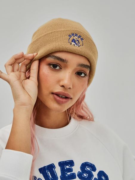 Pălărie Bej Cu Logo Guess în Față