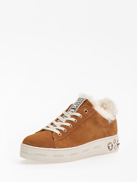 Pantofi Sport Cu Nituri Din Piele Intoarsa Guess Bej