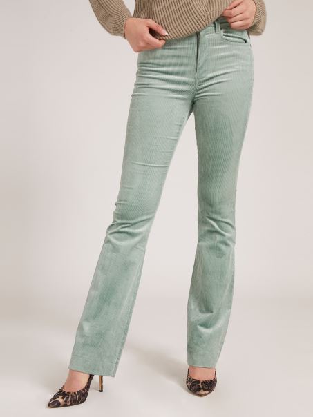 Pantalon De Catifea Amestec De Bumbac Verde Guess