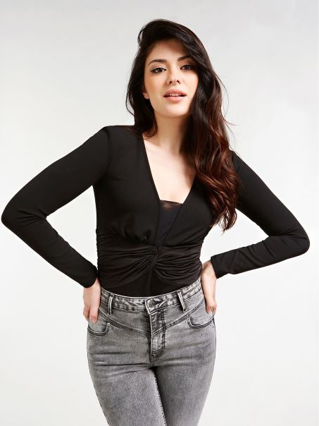 Corp De Răsucire Față Negru Ghici