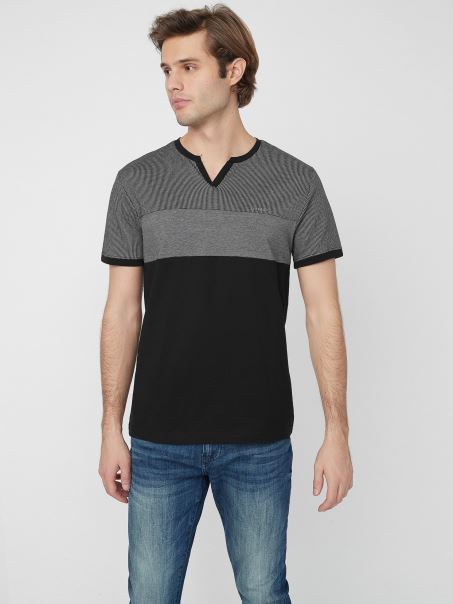 Franz Slit Tee Guess Jet Black